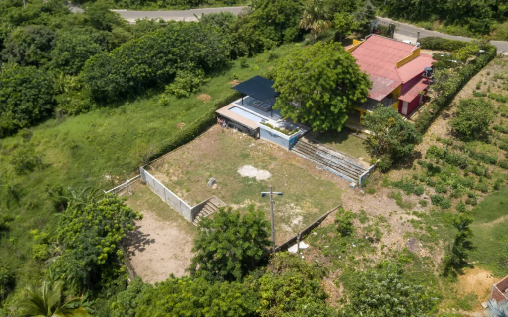Toma aérea a cabaña campestre Tubará