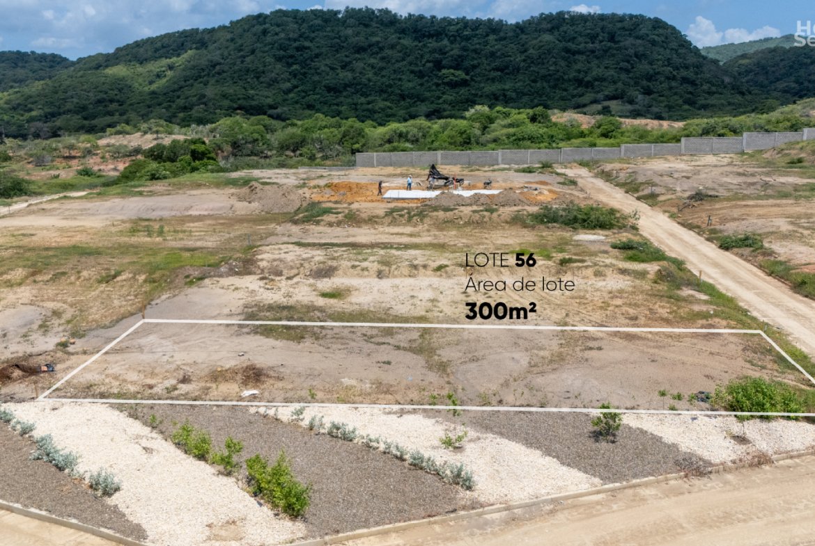 Lote en altos de la riviera