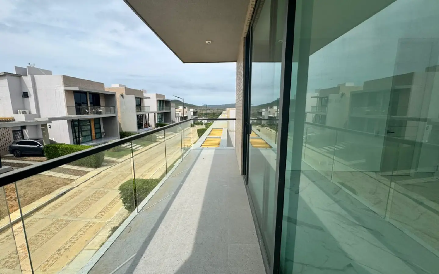 Casa campestre de 2 pisos Condominio Riviera del mar