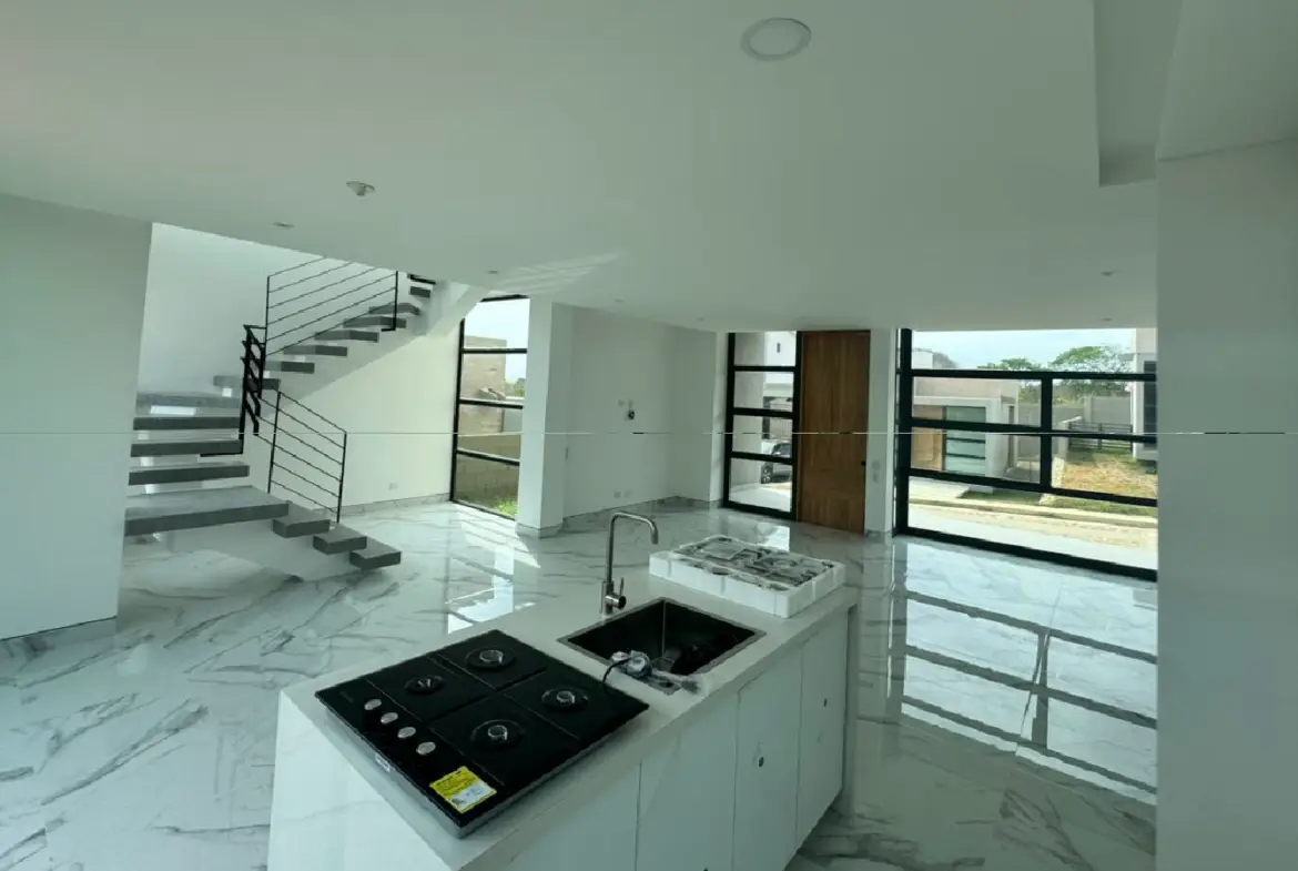 Casa campestre de 2 pisos Condominio Riviera del mar