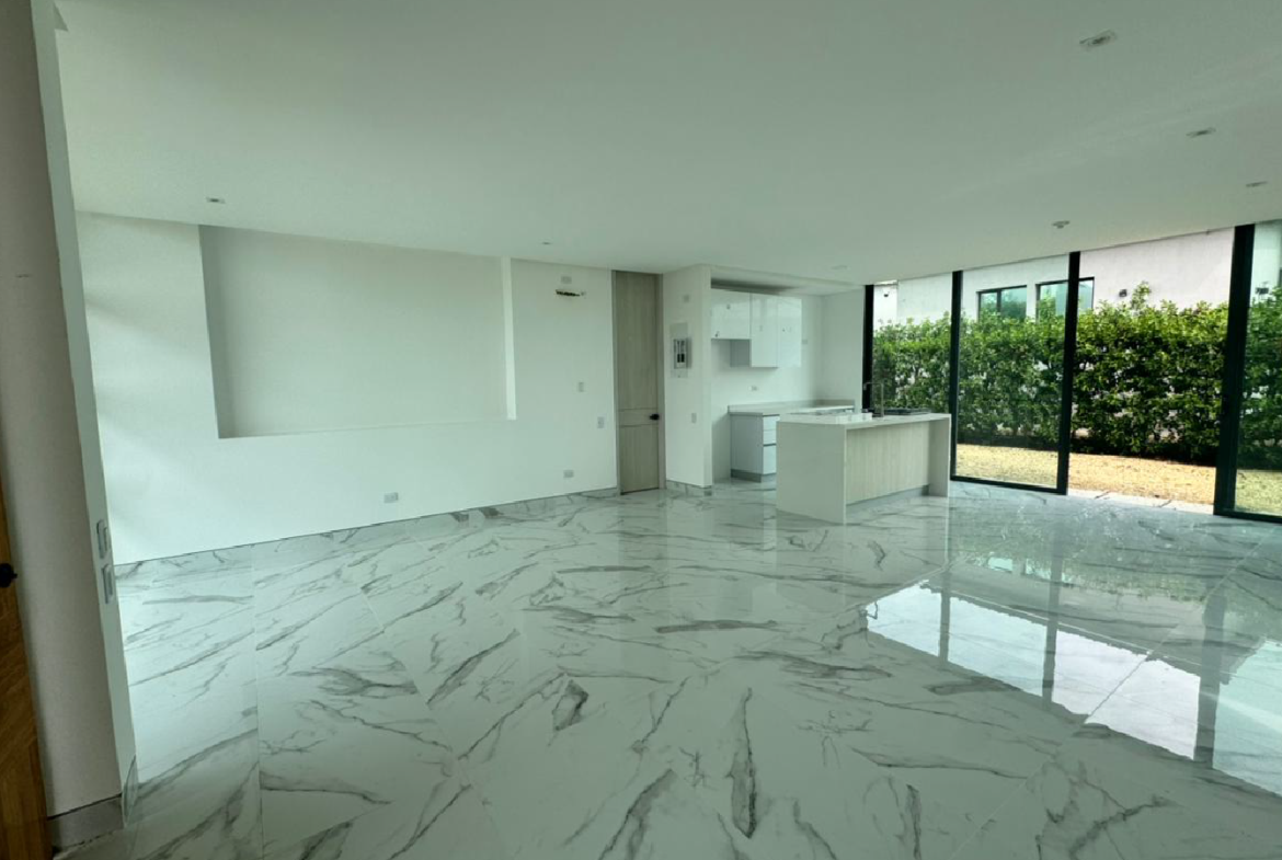 Casa campestre de 2 pisos Condominio Riviera del mar