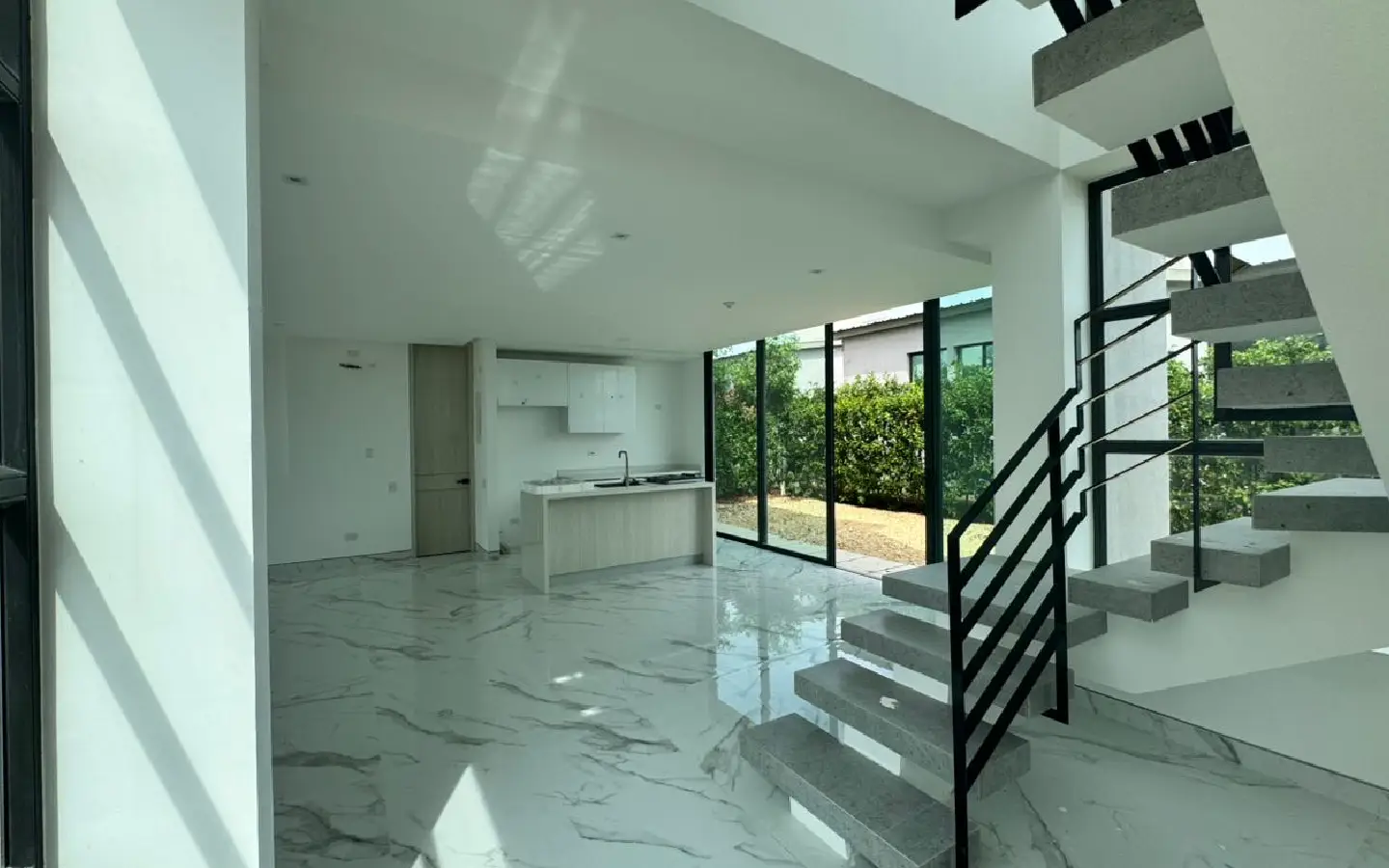 Casa campestre de 2 pisos Condominio Riviera del mar