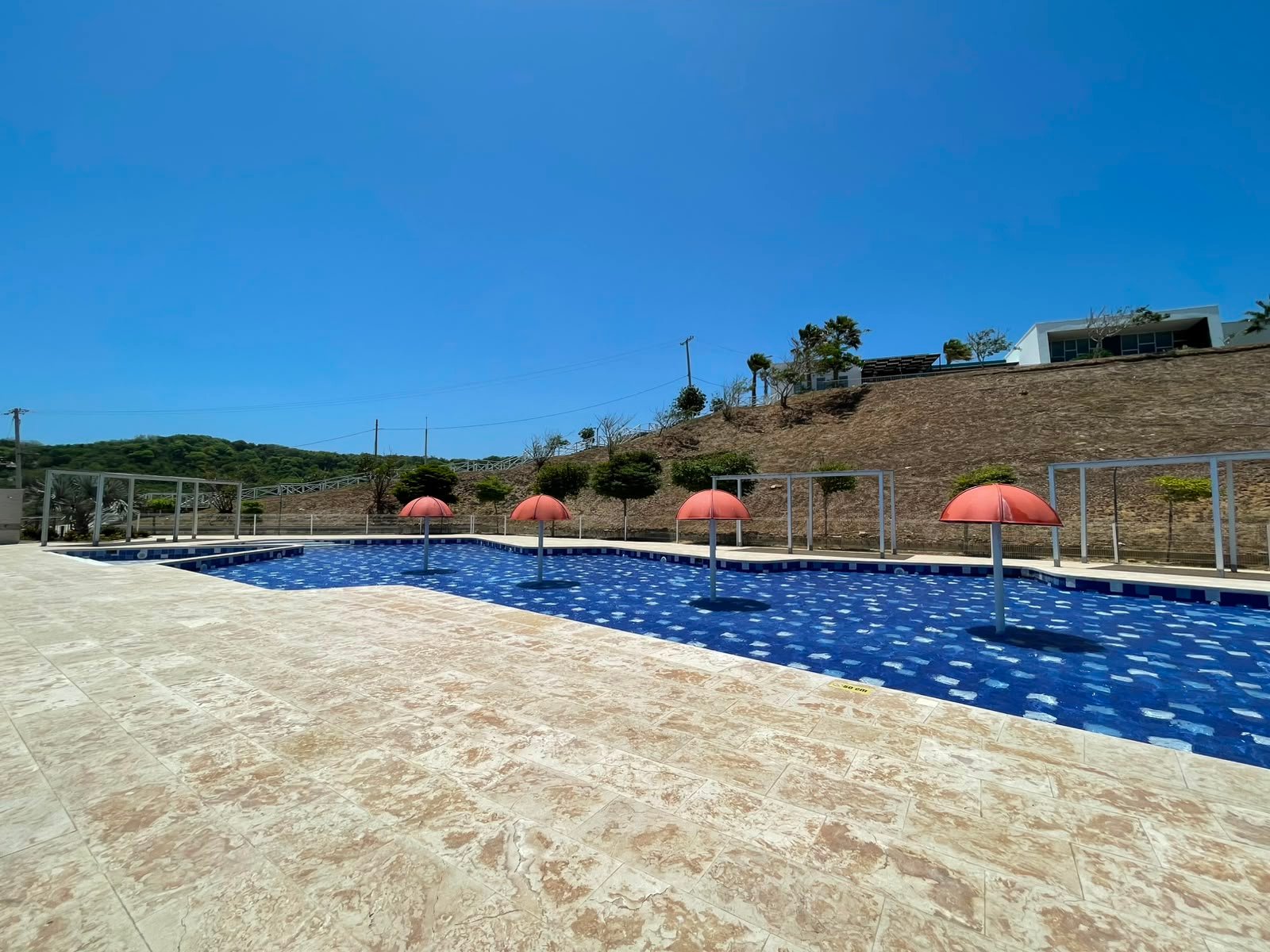 Parcelación lote 1000m – Condominio Velamar