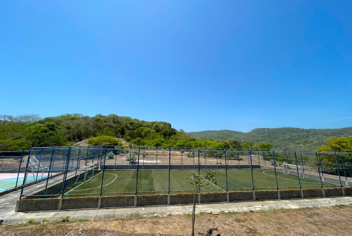 Parcelación lote 1000m – Condominio Velamar